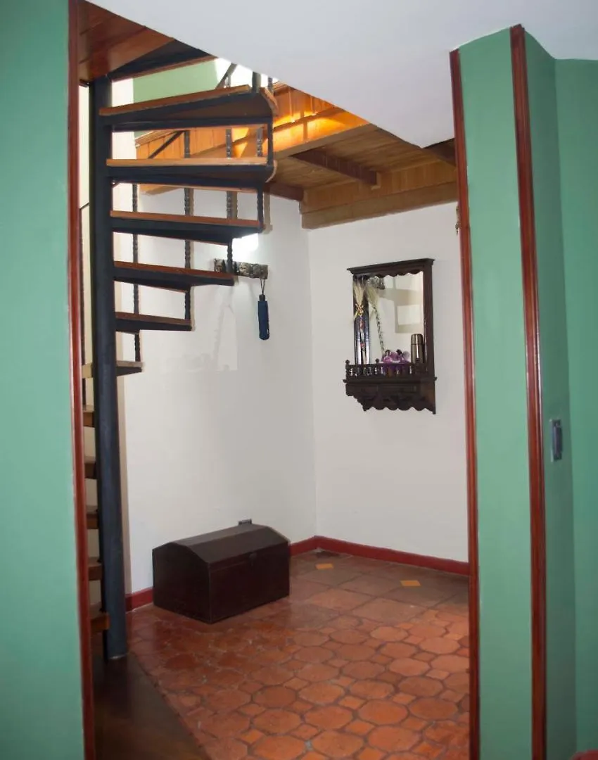Apartaestudios Quinta Hidalga Bogota